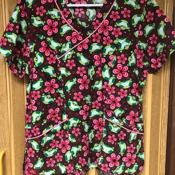 Dickies Scrub. floral. small - Picture 6 of 6